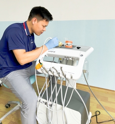 Set di trattamento mobile del carrello del dentista per chirurgia dentale a basso rumore dentale turbina mobile 550W Dental mobile Trolley