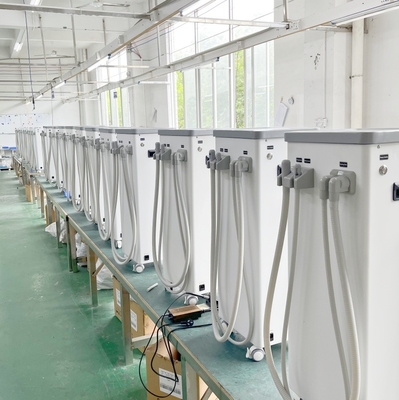 Unità mobile di aspirazione dentale con serbatoio dell'acqua sporca drenaggio automatico ejetore di saliva dentale aspirazione 800L per minuto aspiratrice
