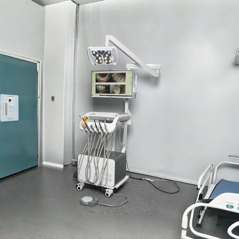 Equipaggiamento multifunzionale della clinica dentale Turbina dentale carrello dentale a basso rumore con compressore d'aria